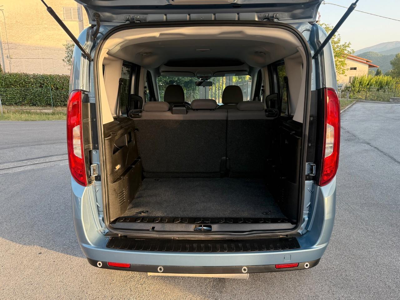 Fiat Doblo Doblò 1.4 T-Jet 16V Natural Power Lounge