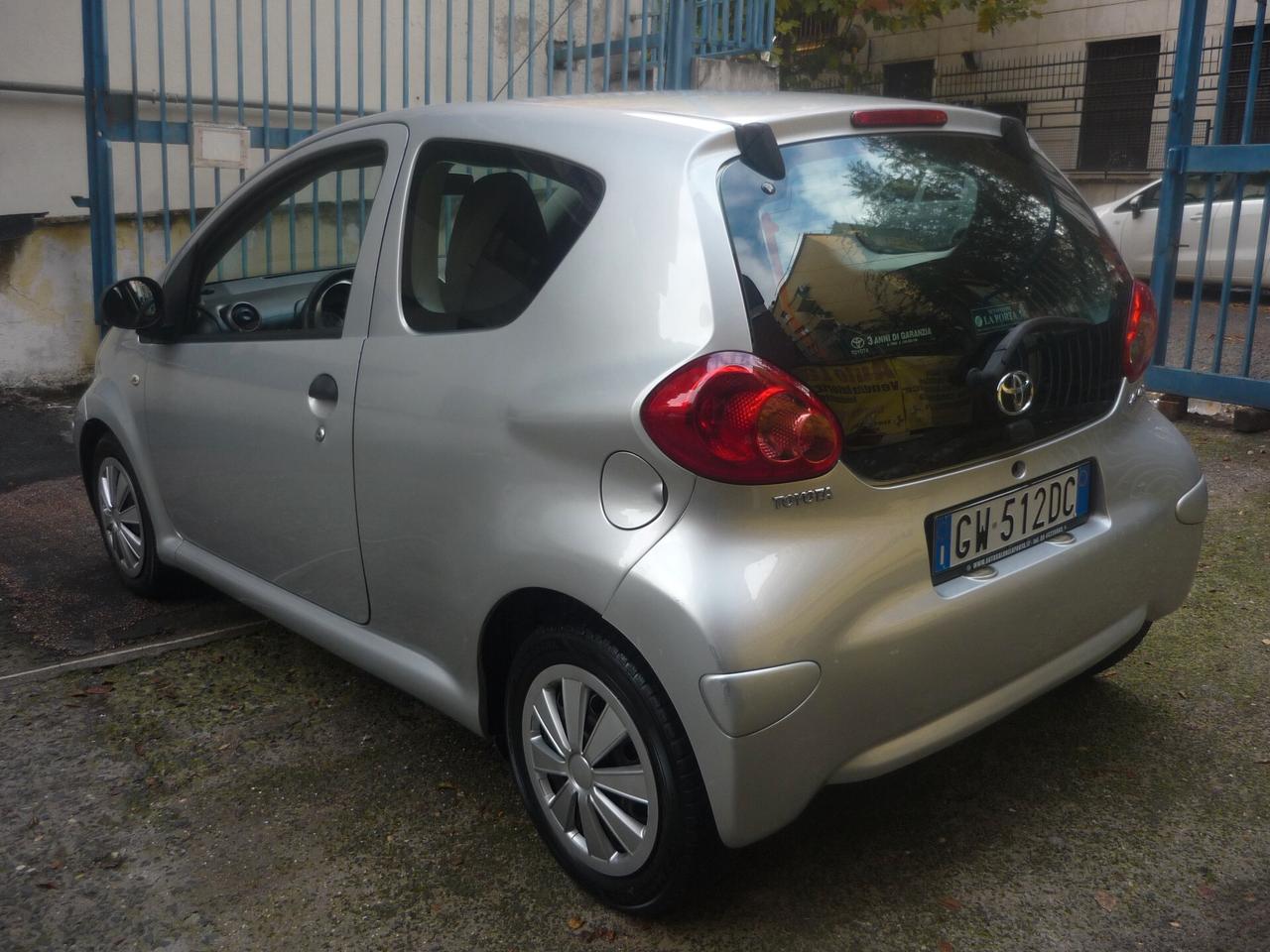 Toyota Aygo 1.0 12V VVT-i 3 porte Sol