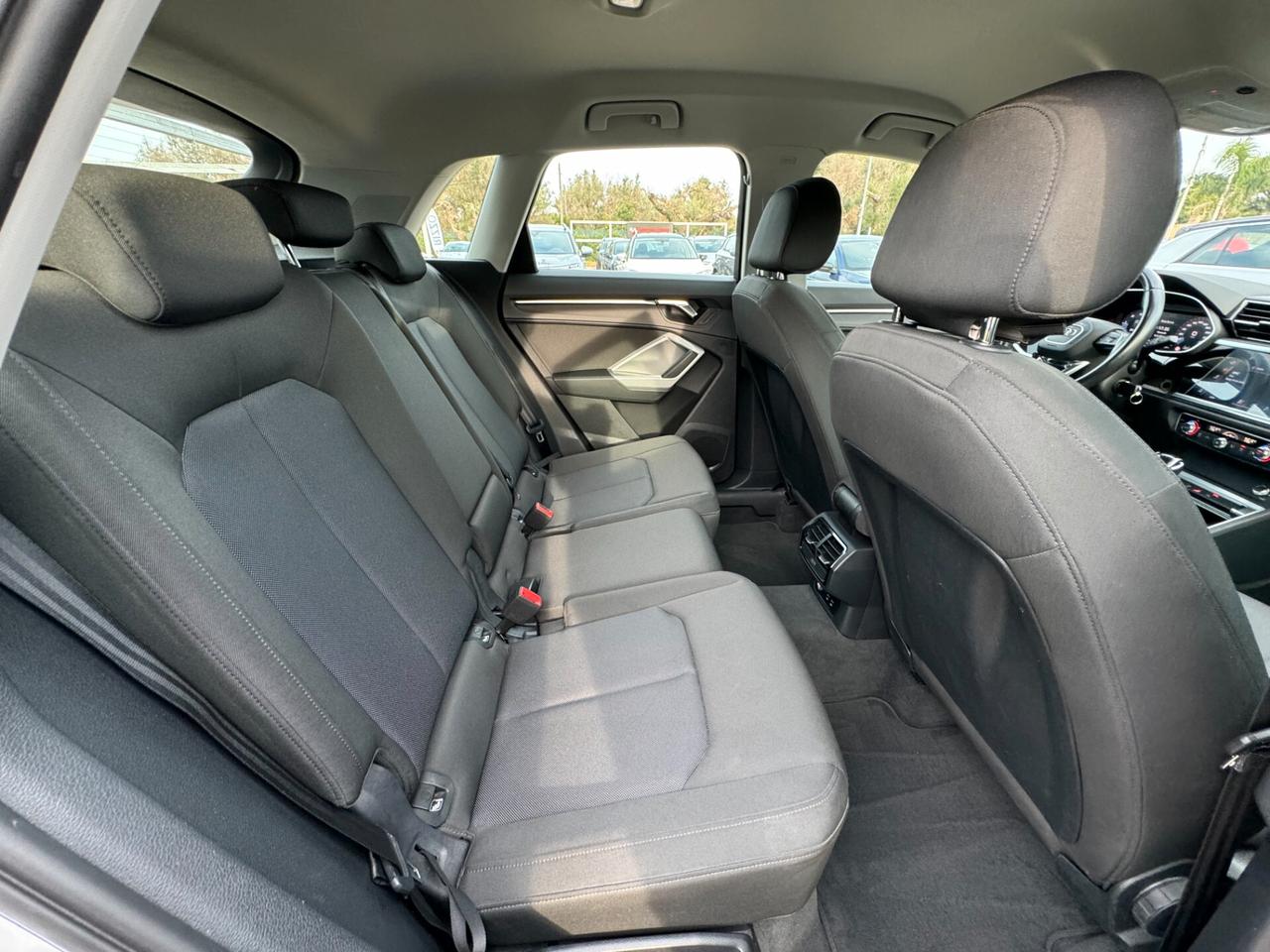 Audi Q3 35 TDI S tronic Advanced Cockpit Navi