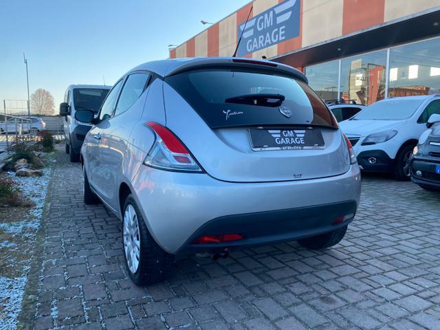 LANCIA Ypsilon 1.2 69 CV 5 porte Gold