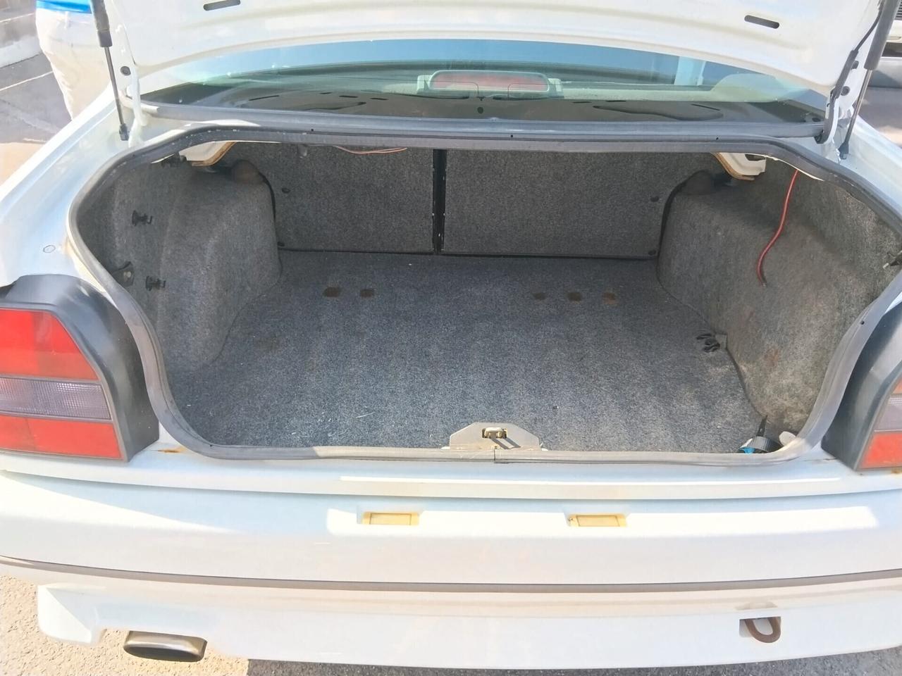 Renault R 19 Chamade 1.8i 16V