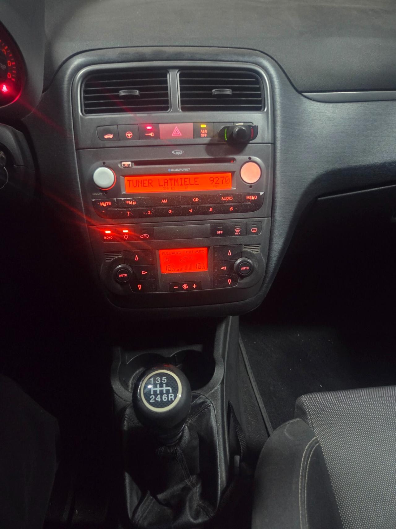 Fiat Grande Punto 1.4 Starjet 16V 3 porte Sport Gpl
