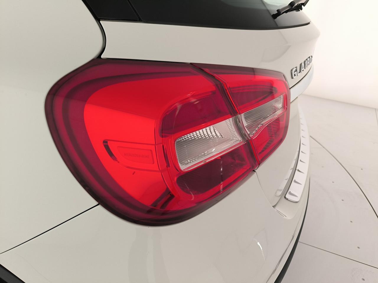 Mercedes GLA 180 d business