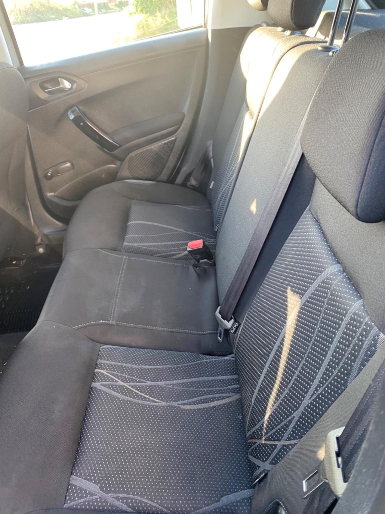 Peugeot 208 PureTech 68 5 porte Access