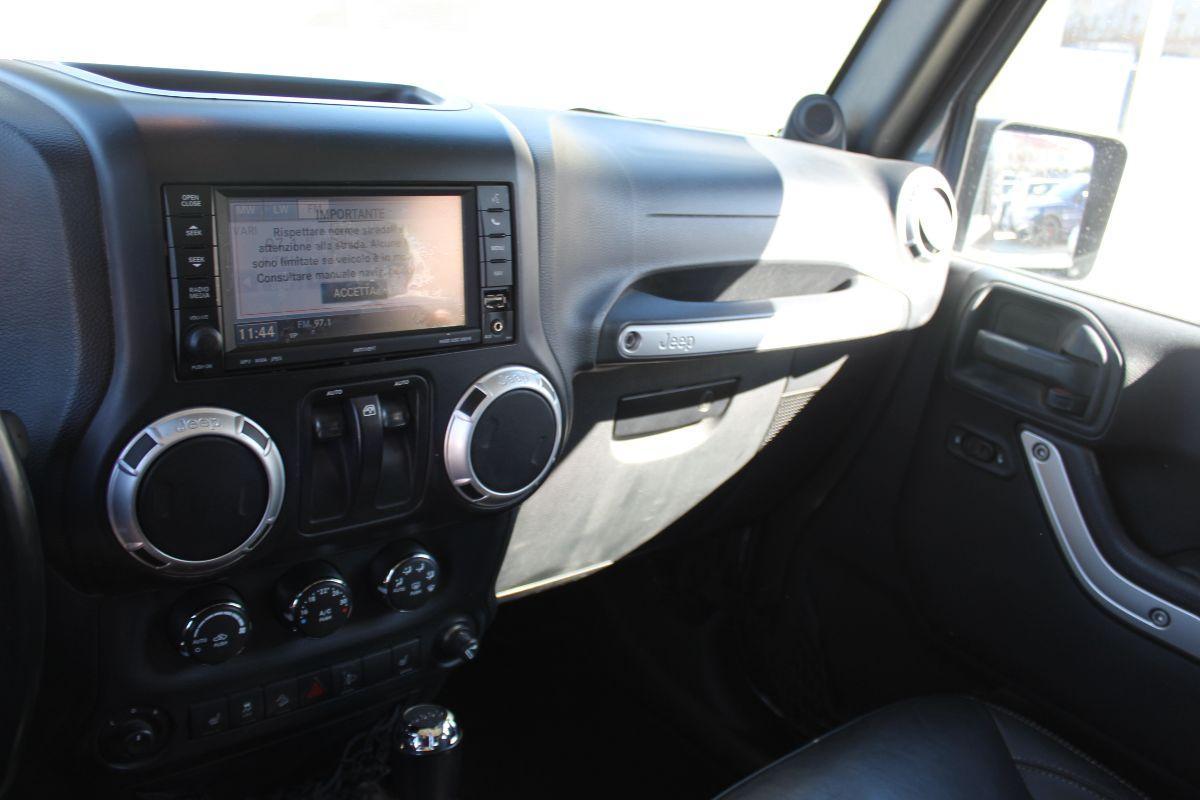 JEEP - Wrangler - 2.8 CRD DPF Sahara Auto