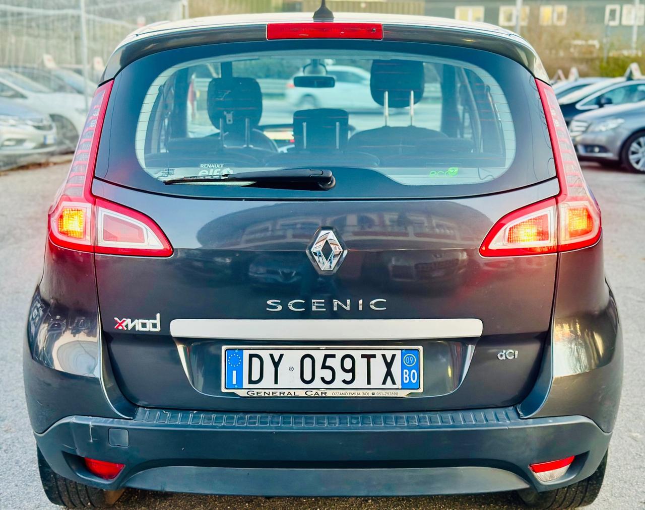 Renault Scénic X-Mod 1.5 dCi 110CV Luxe ok neopatentati