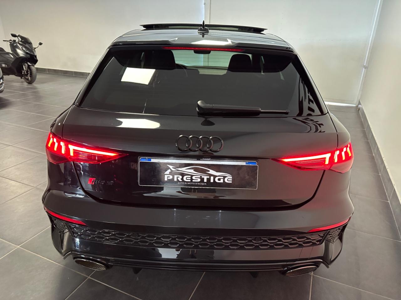 Audi RS3 SPORTBACK 400CV QUATTRO S-TRONIC