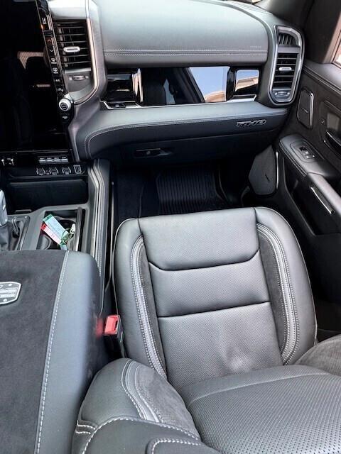 DODGE RAM 1500 RHO 3.0L CREW CAB 4x4