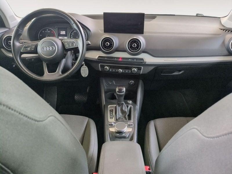 Audi Q2 2.0 30 TDI BUSINESS S TRONIC