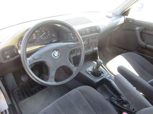 BMW 520 BERLINA 2.0 BENZ 150CV