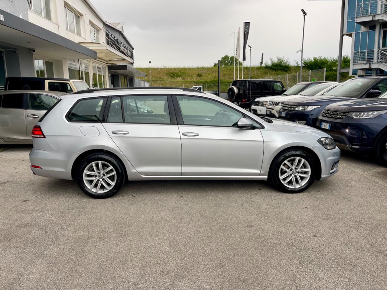 Volkswagen Golf Variant Golf Variant 2.0 TDI DSG Executive BlueMotion Tech.