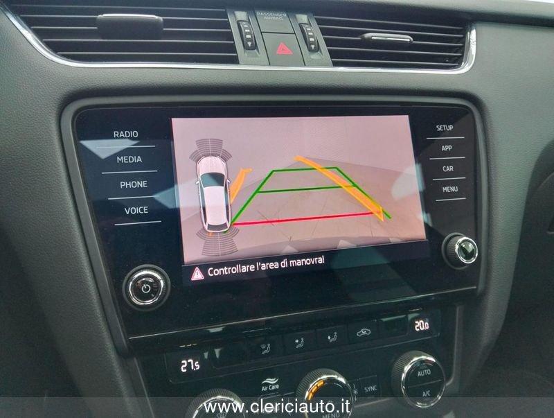 Škoda Octavia 2.0 TDI DSG Wagon RS (TETTO)