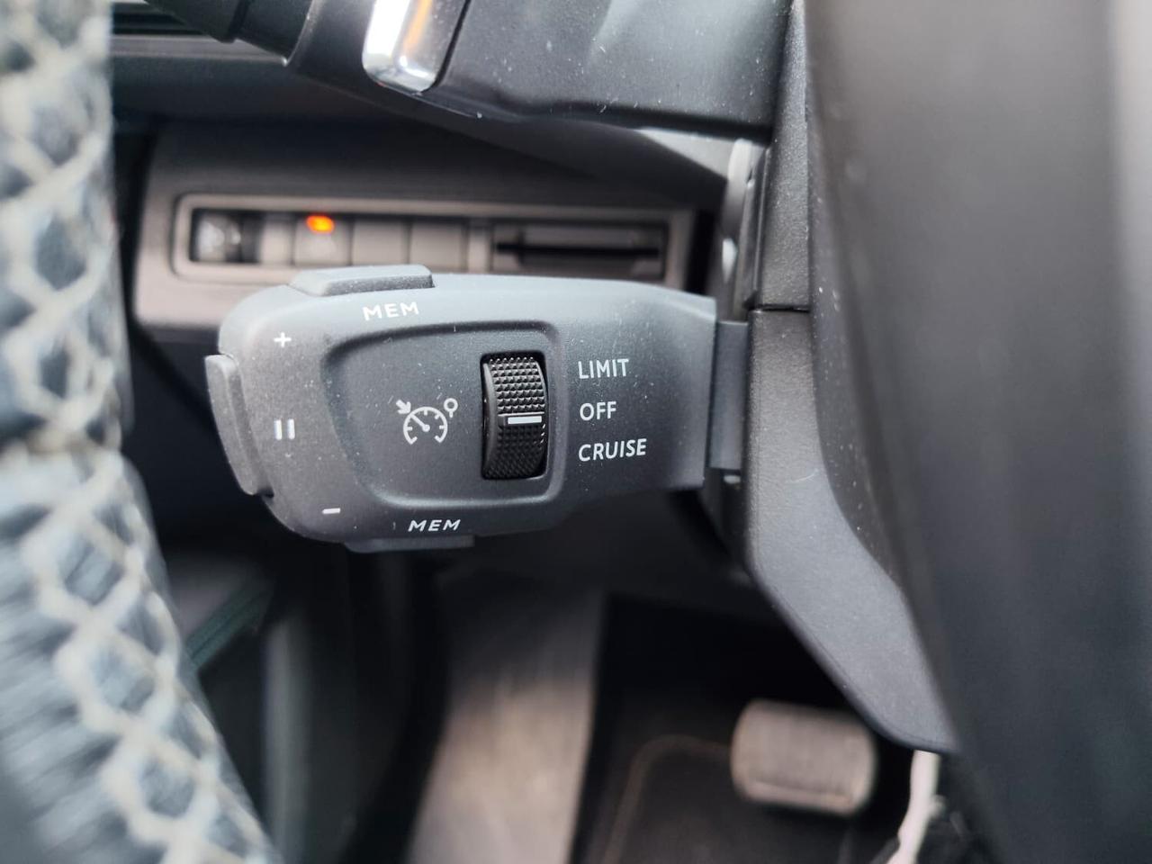 Peugeot 3008 BlueHDi 130 S&S EAT8 Allure Pack
