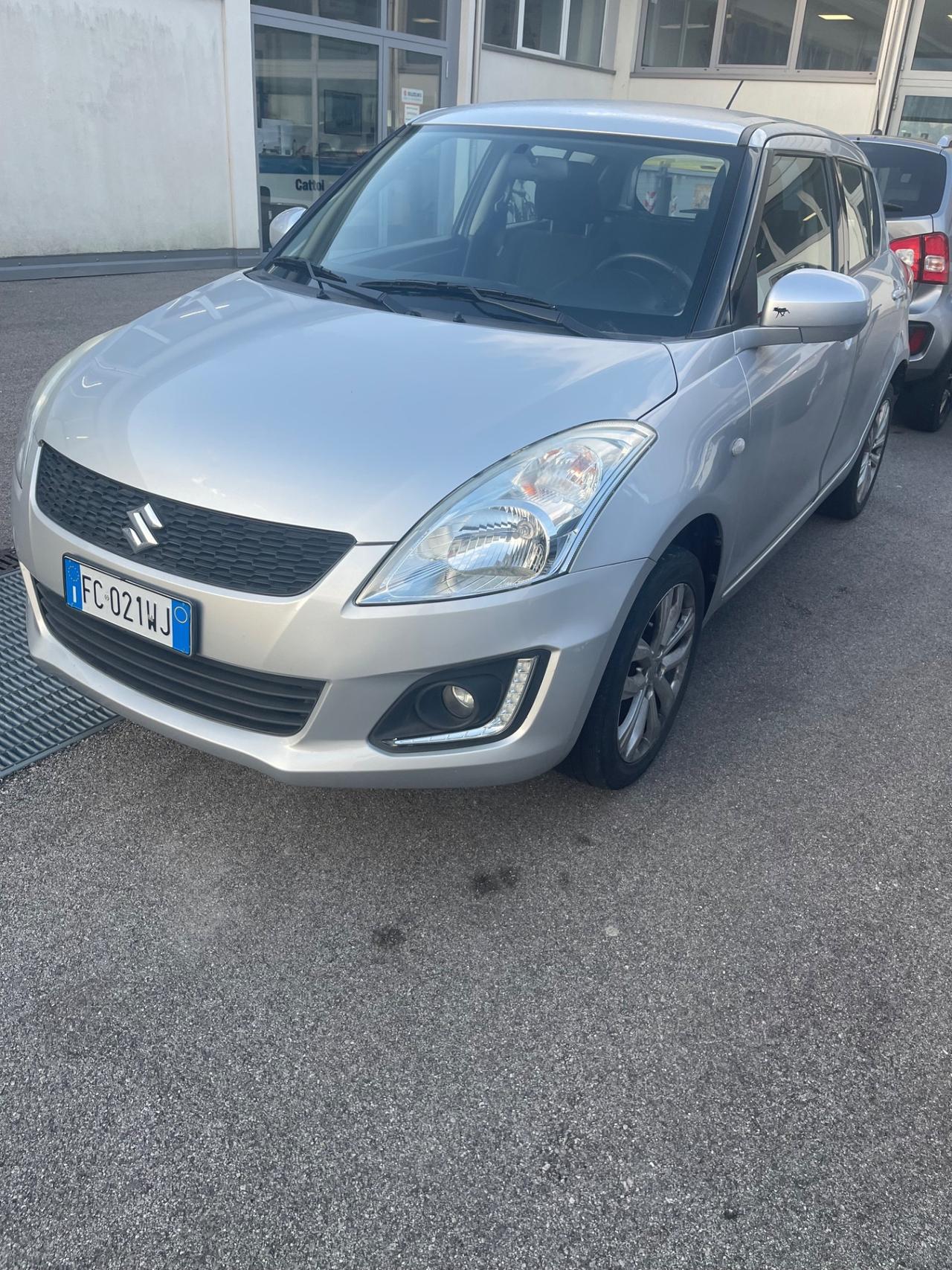 Suzuki Swift 1.2 Dualjet 4WD 5 porte B-Road Bi-Color S&S