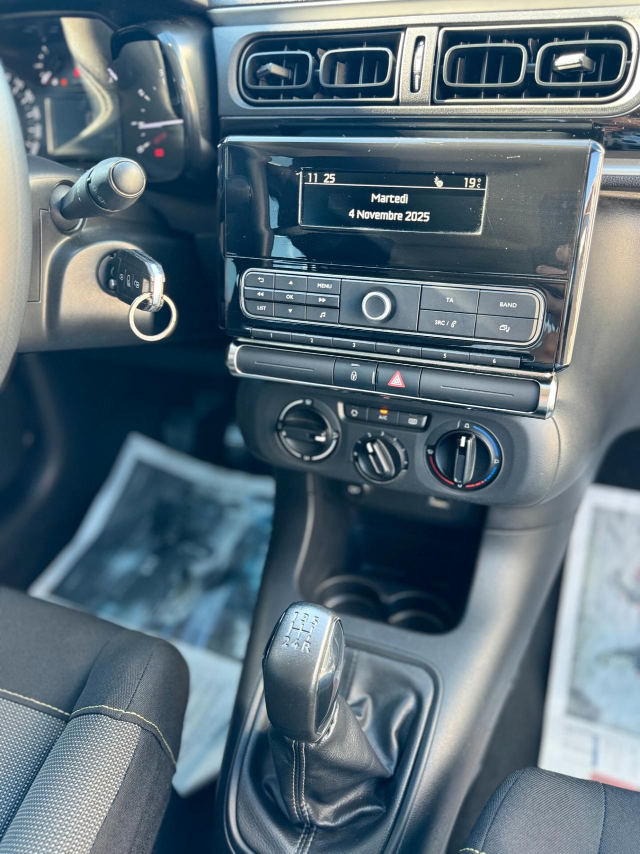 Citroen C3 BlueHDi 100 S&S Business Combi, Autocarro 4 posti