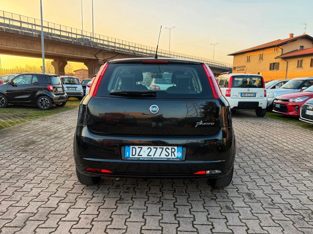 Fiat Grande Punto 1.4 GPL 5 porte OK NEOPATENTATI