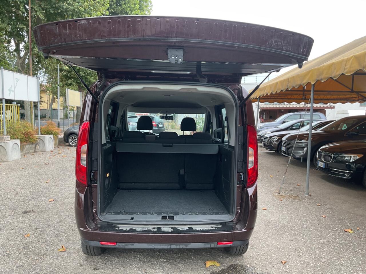 Fiat Doblo Doblò 1.6 MJT 95CV Lounge EURO6B