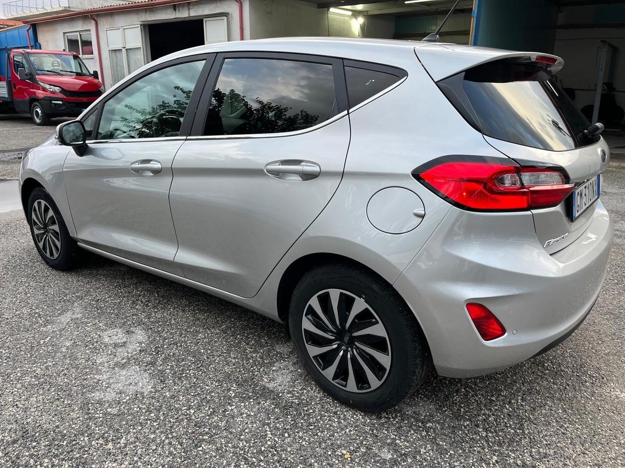 Ford fiesta 5P-1100 benz-km 42000-2023