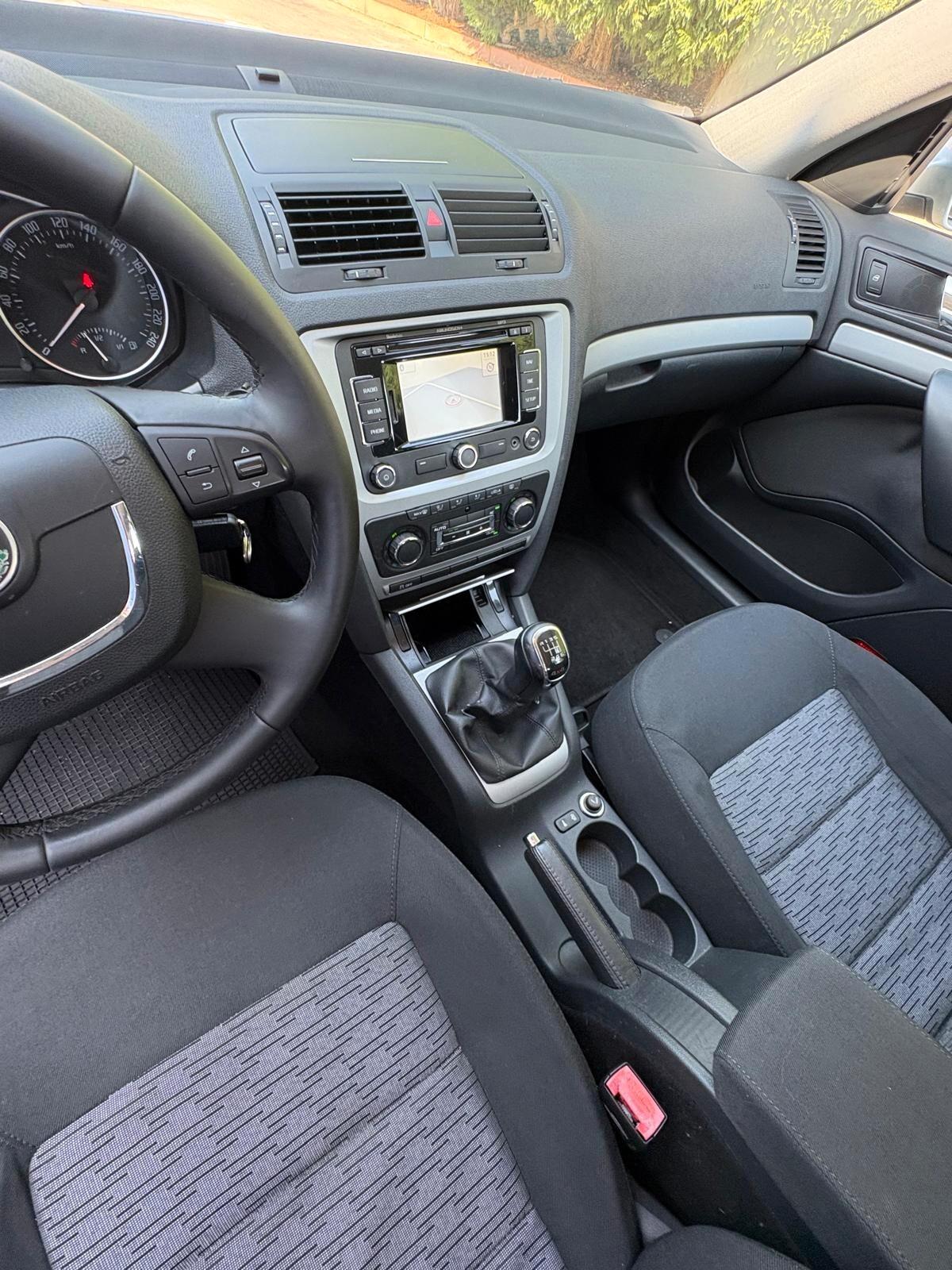 Skoda Octavia 2.0 TDI CR F.AP. 4X4 Wagon Ambition