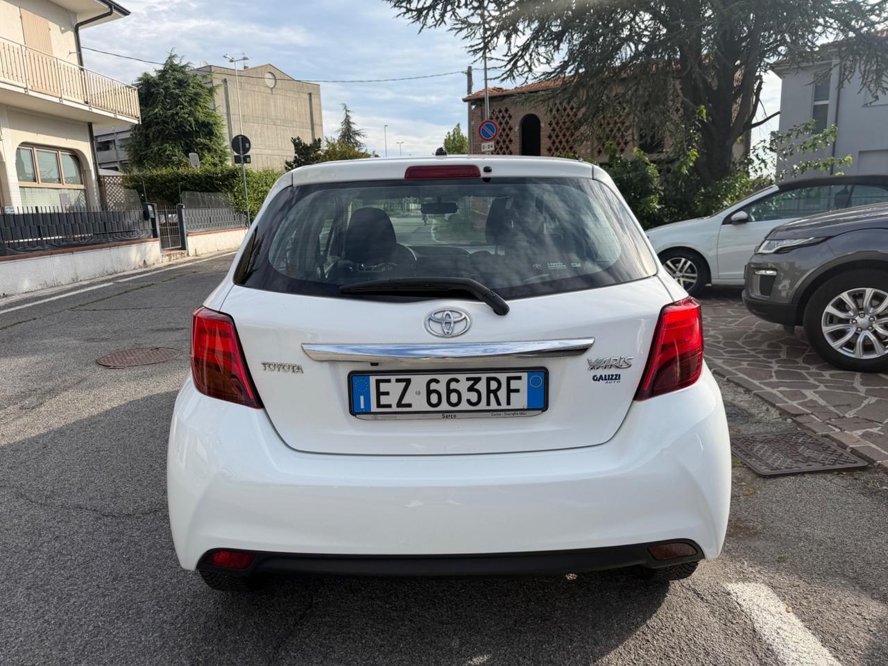Toyota Yaris 1.4 D-4D 5 porte Active
