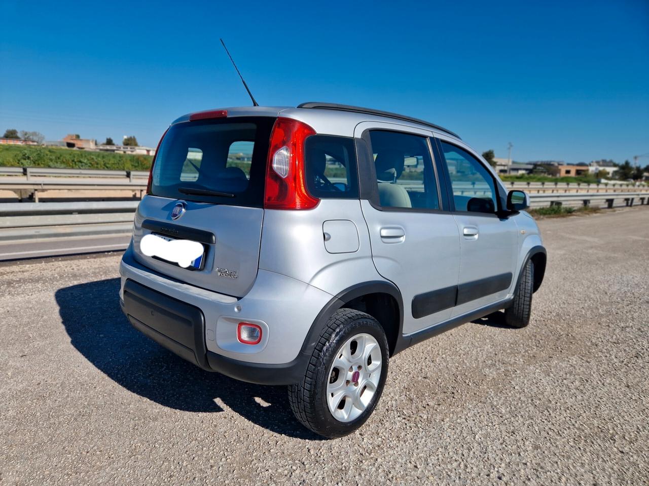 Fiat Panda 0.9 TwinAir Turbo Natural Power Trekking