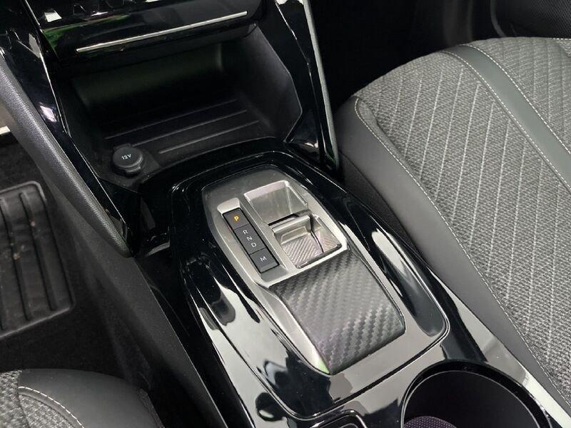 Peugeot 2008 II 2023 1.2 puretech Allure s&s 130cv eat8