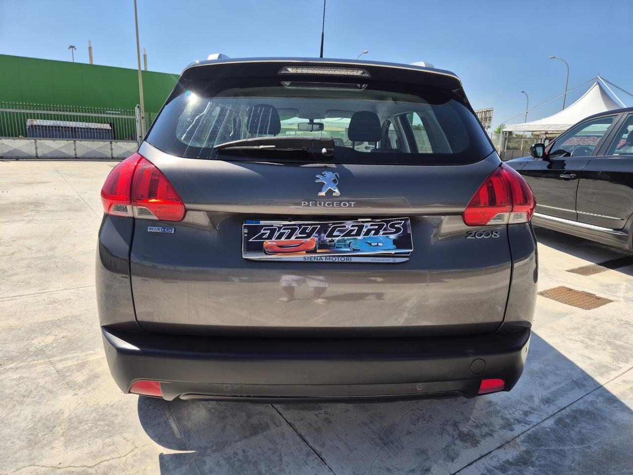 Peugeot 2008 BlueHDi 100 Allure