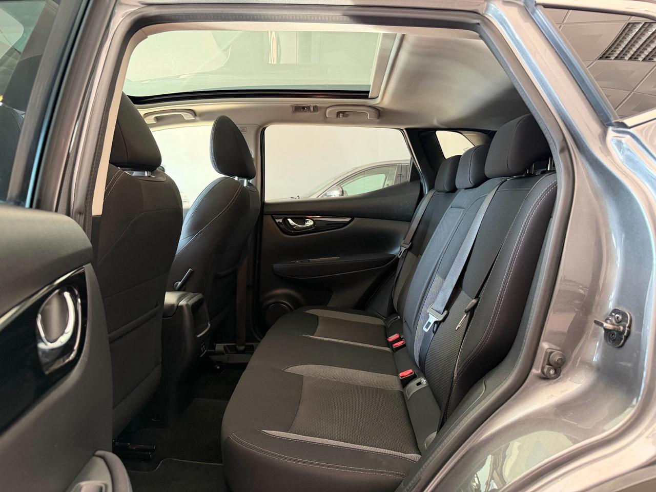 Nissan Qashqai 1.5 dCi 115 CV Tekna+ TETTO APRIBILE