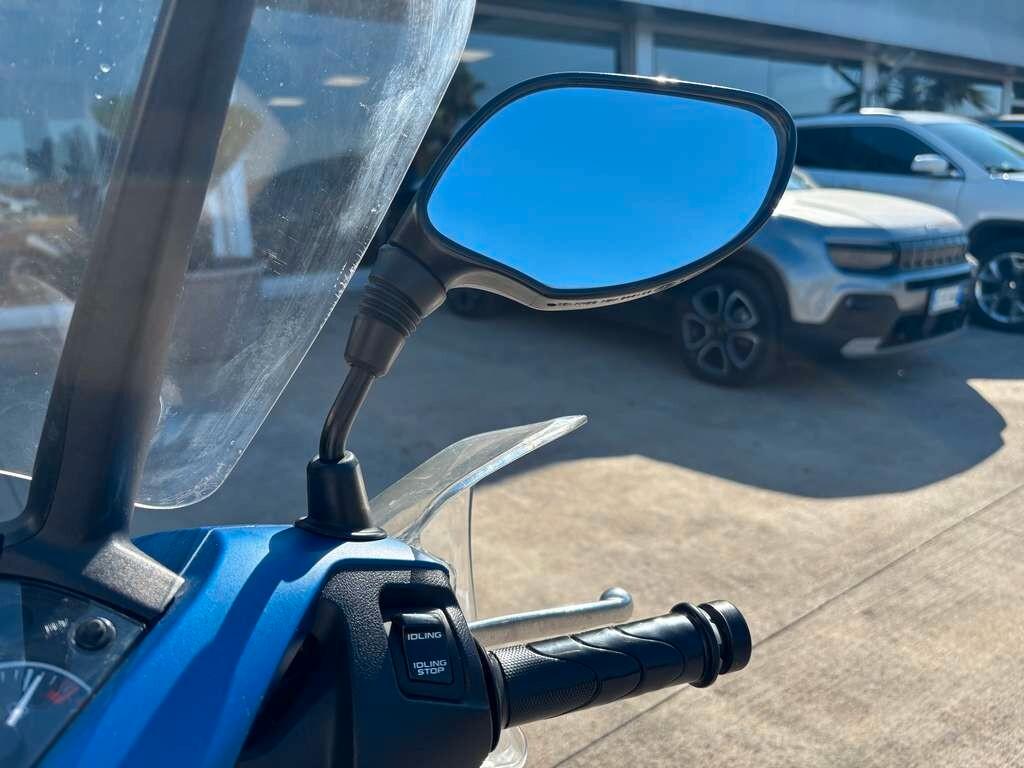 Honda SH 125 2018 / KM 30.000 Tua a solo 19 Euro al mese