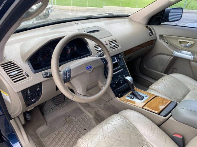 VOLVO XC90 2.4 D5 AWD 4X4 7 POSTI TRAZIONE INTEGRALE