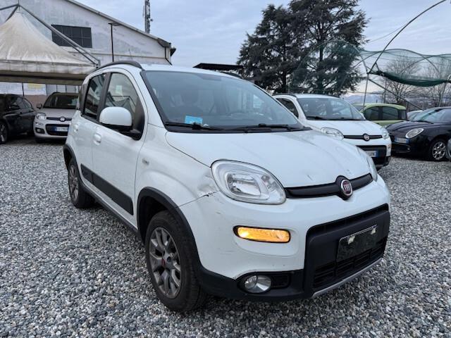 Fiat Panda 1.3 MJT 95 CV S&S 4x4 5 POSTI