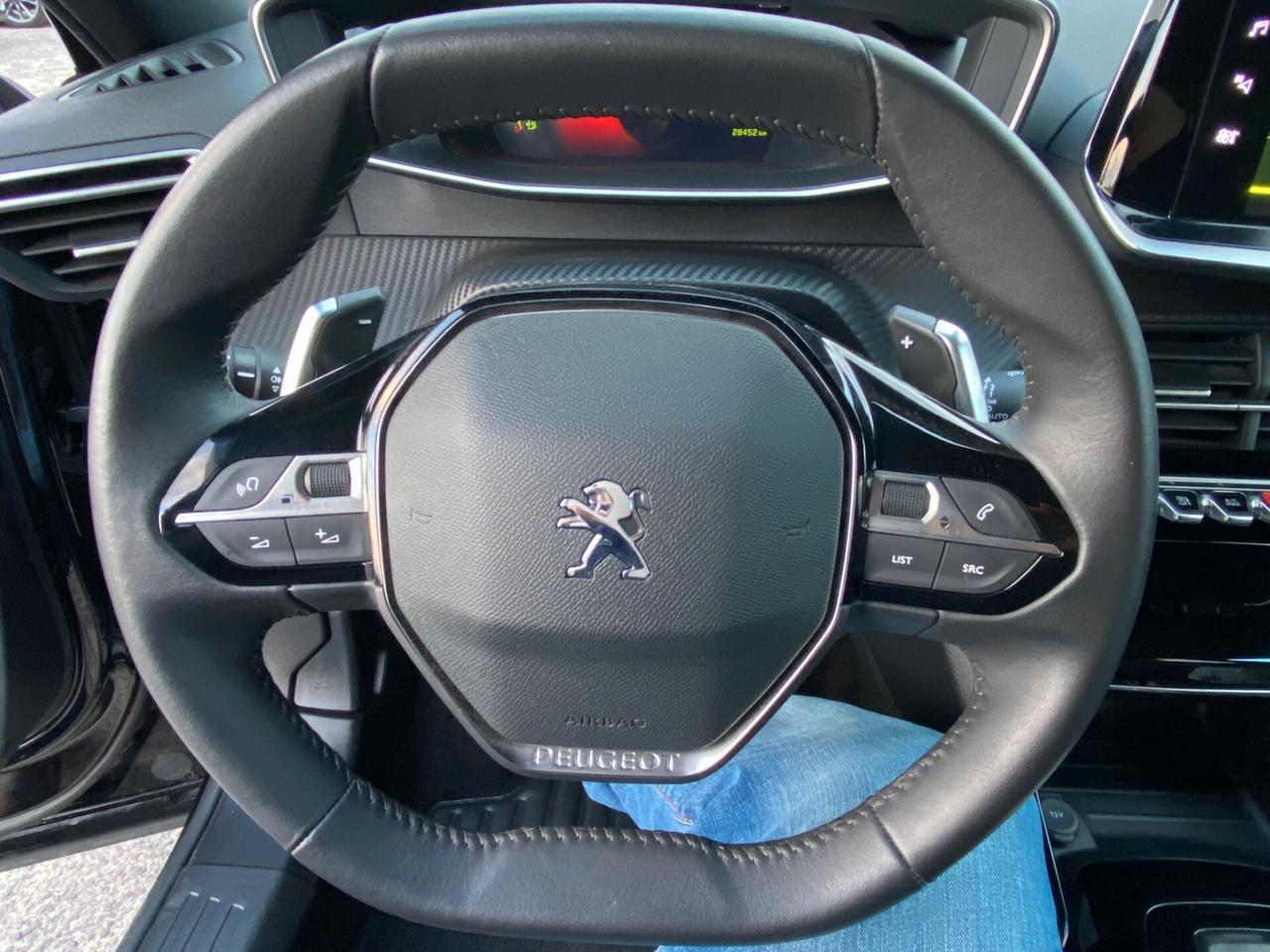 Peugeot 2008 BlueHDi 130 S&S EAT8 Allure ''Cambio Automatico''