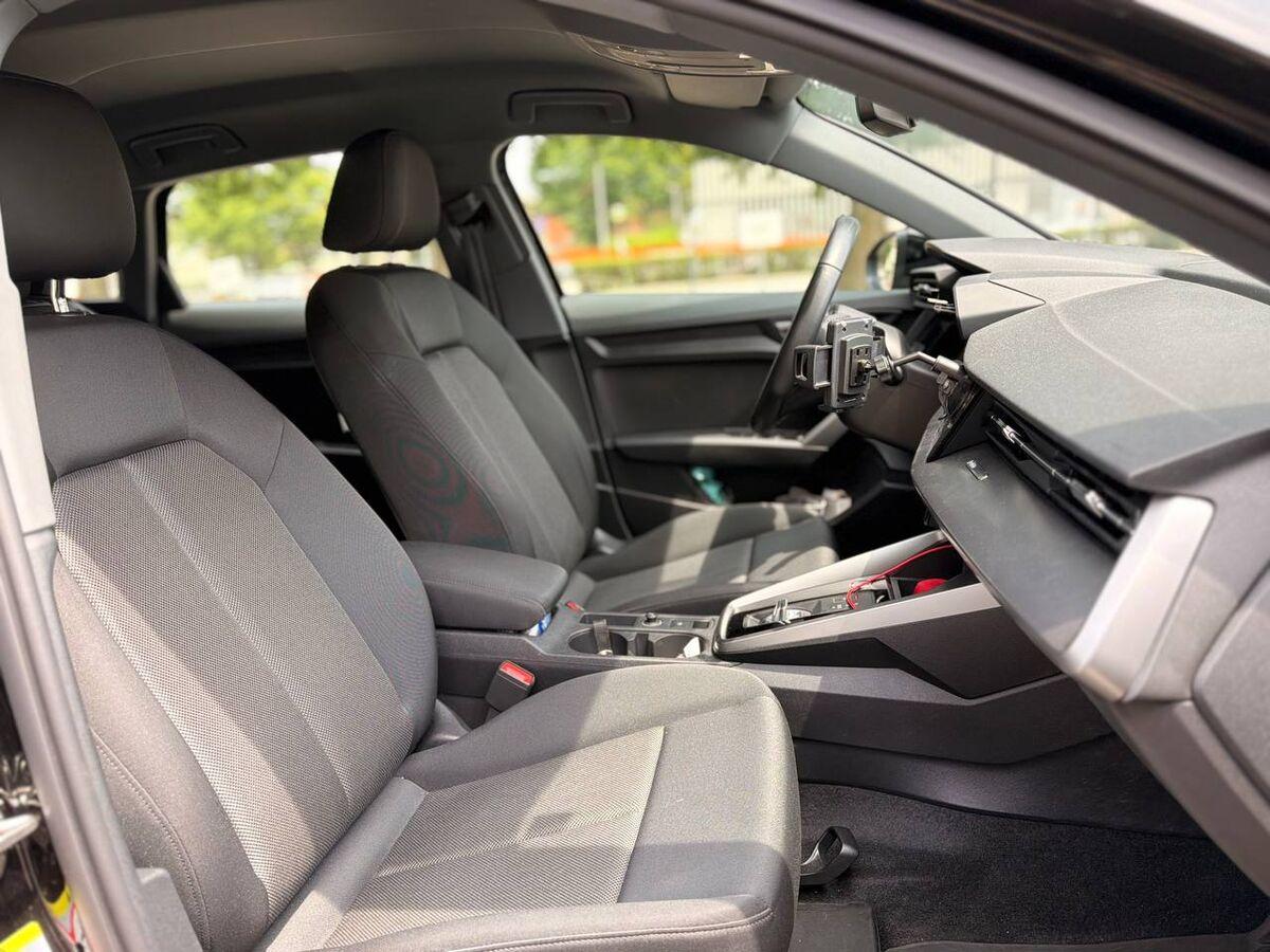 Audi A3 Sportback 35 1.5 tfsi mhev Business Advanced s-tronic