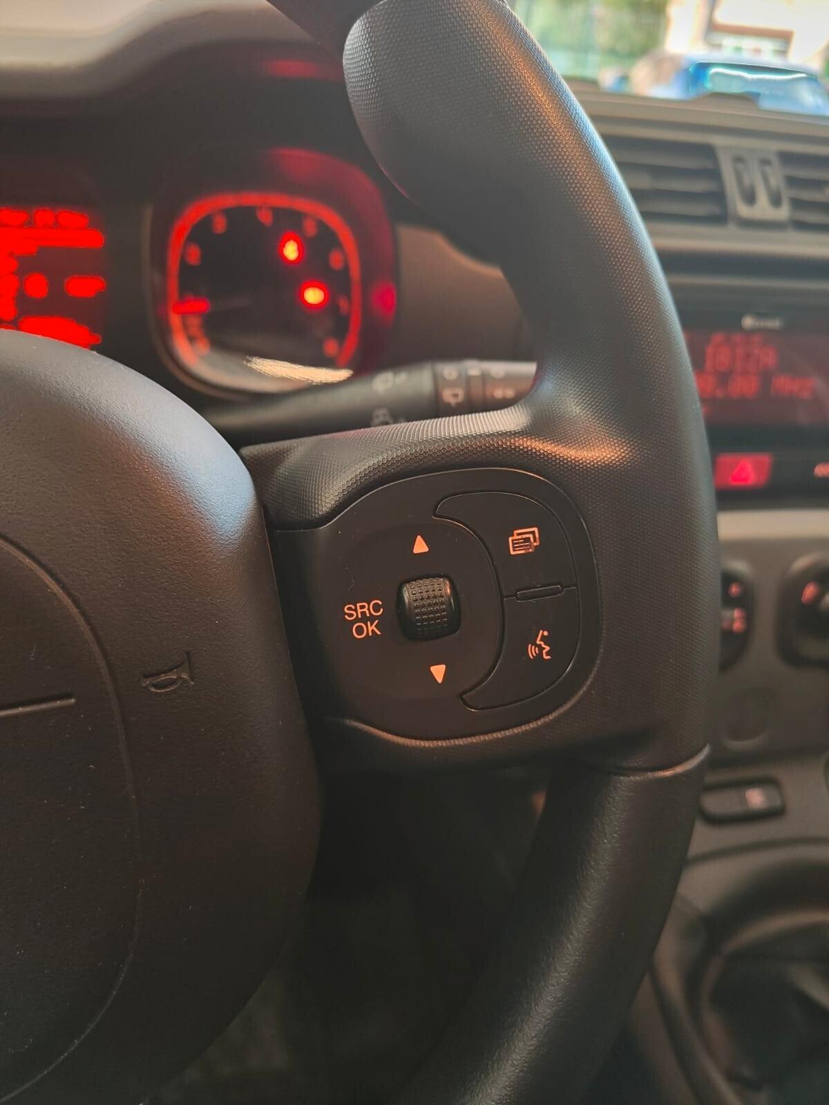 Fiat Panda 1.2 EasyPower Lounge 69CV gpl