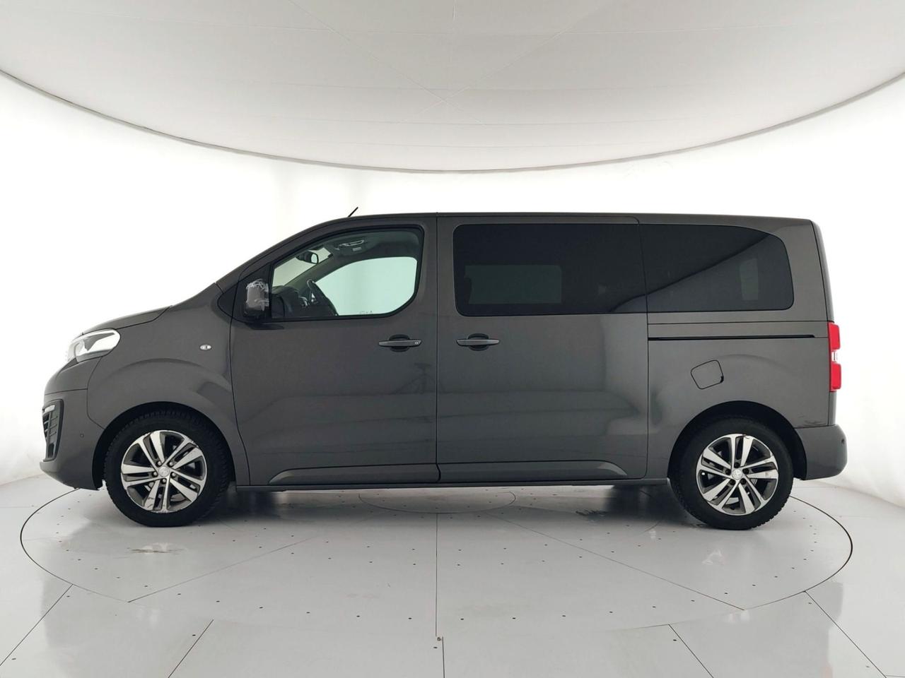 PEUGEOT Traveller M1 2.0 Bluehdi std 180cv Business Vip S&S EAT6 GANCIO TRAINO