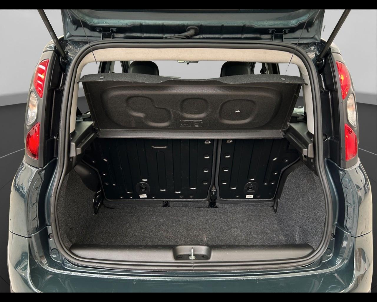 FIAT Panda III 2021 Cross - Panda 1.0 firefly hybrid Garmin s&s 7