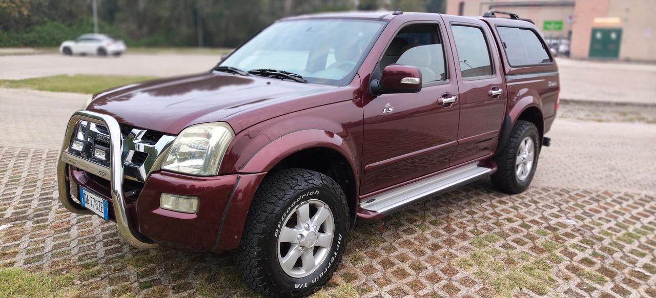 Isuzu D-Max 3.0 TD 4WD Aut e Gancio PICK UP
