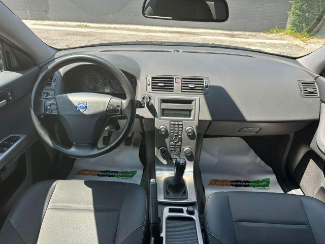 VOLVO V50 2.0 D cat Momentum