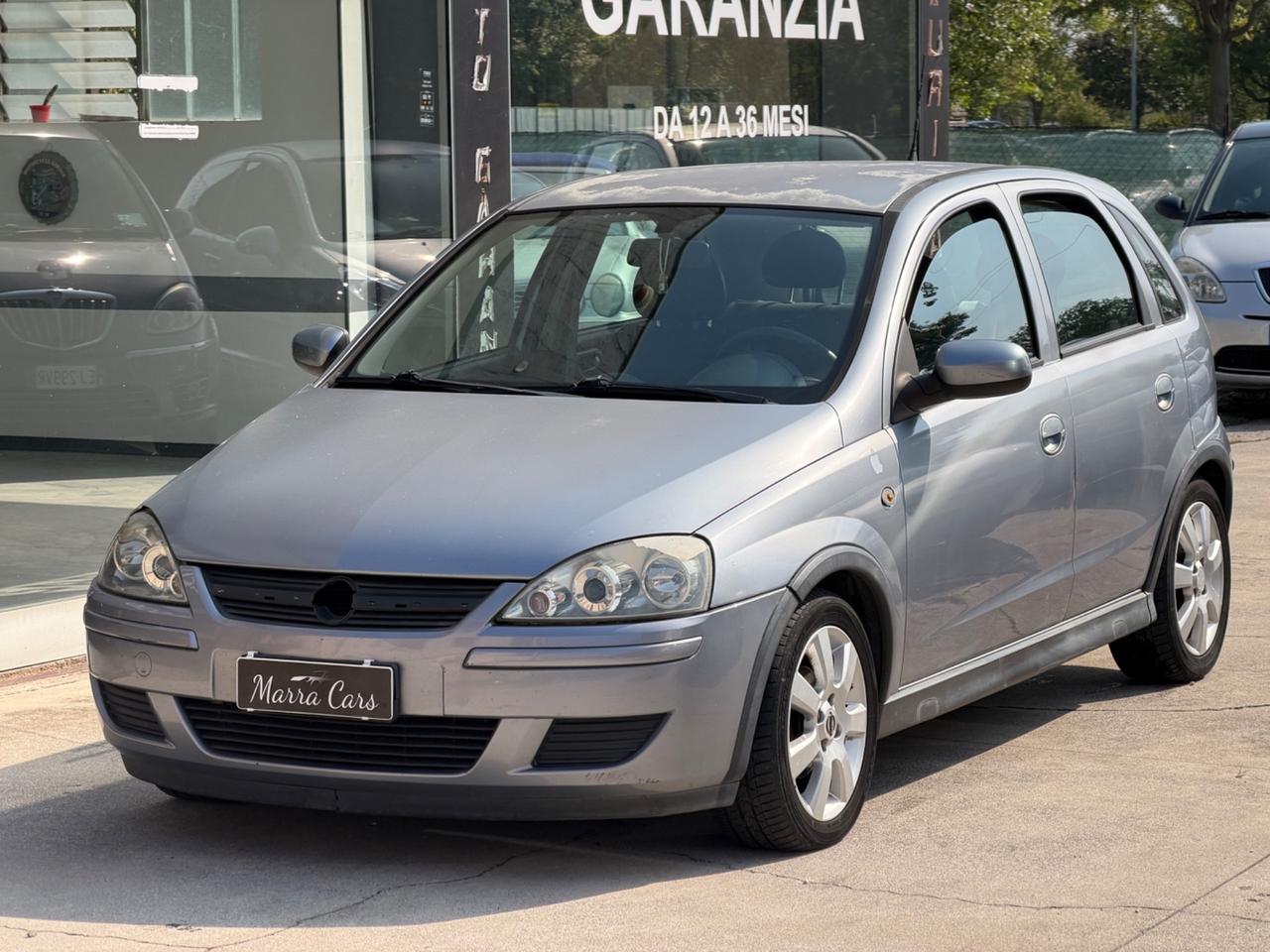 Opel Corsa 1.2i 16V cat 5 porte Enjoy