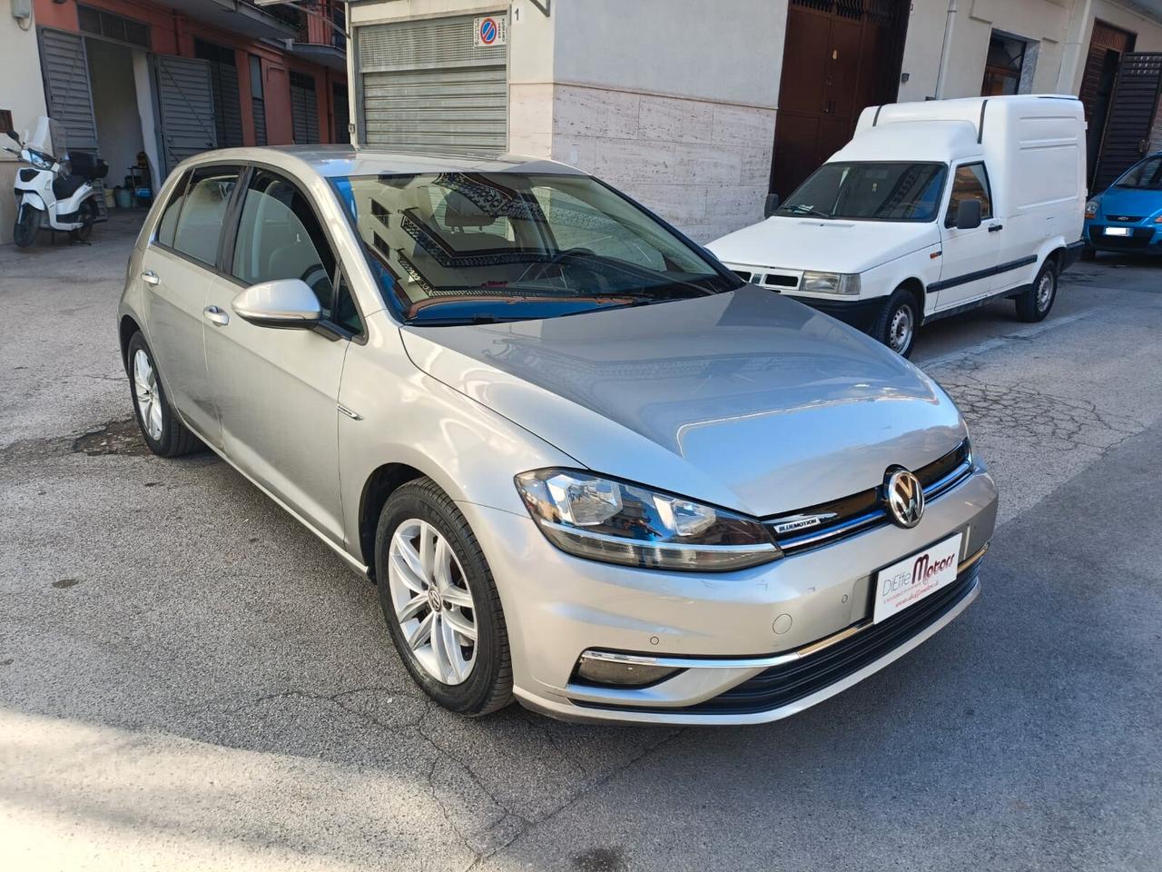 Volkswagen Golf 1.5 TGI DSG 5p. Business BlueMotion Technology