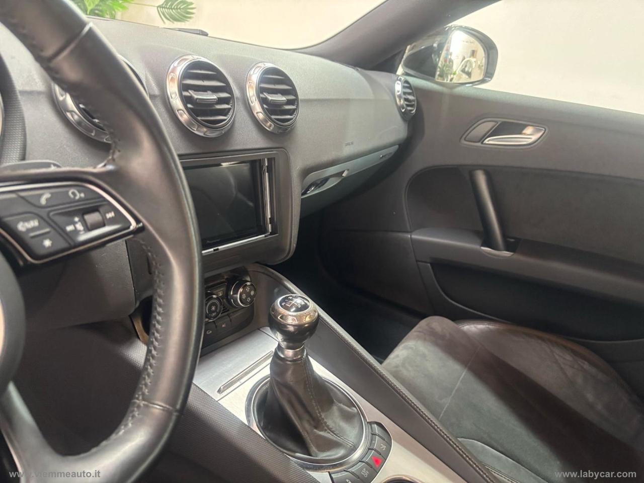AUDI TT Coupé 2.0 TDI quattro Advanced plus