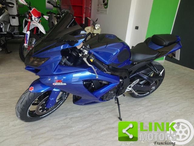 SUZUKI GSX R 750 replica