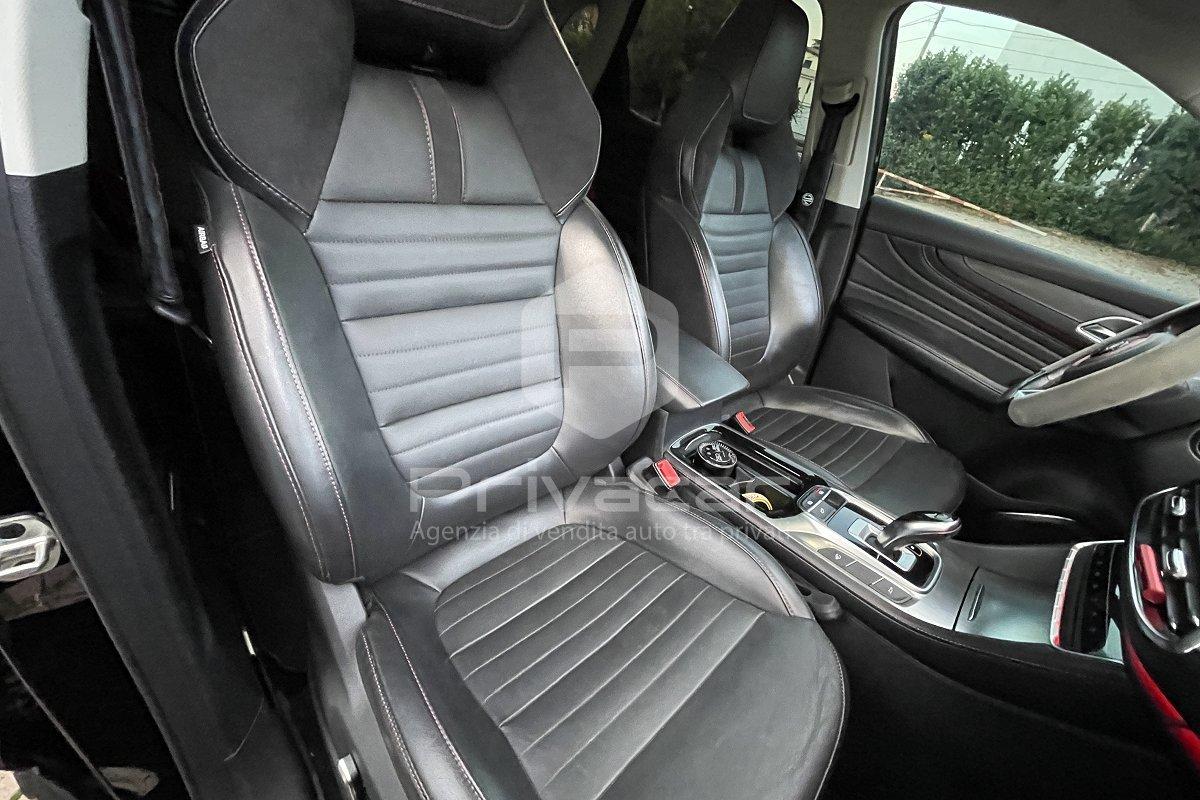 MG EHS Plug-in Hybrid Exclusive