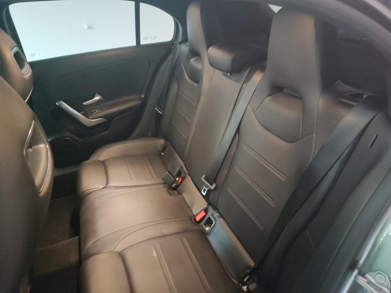 Mercedes-benz A 180 d Automatic Premium