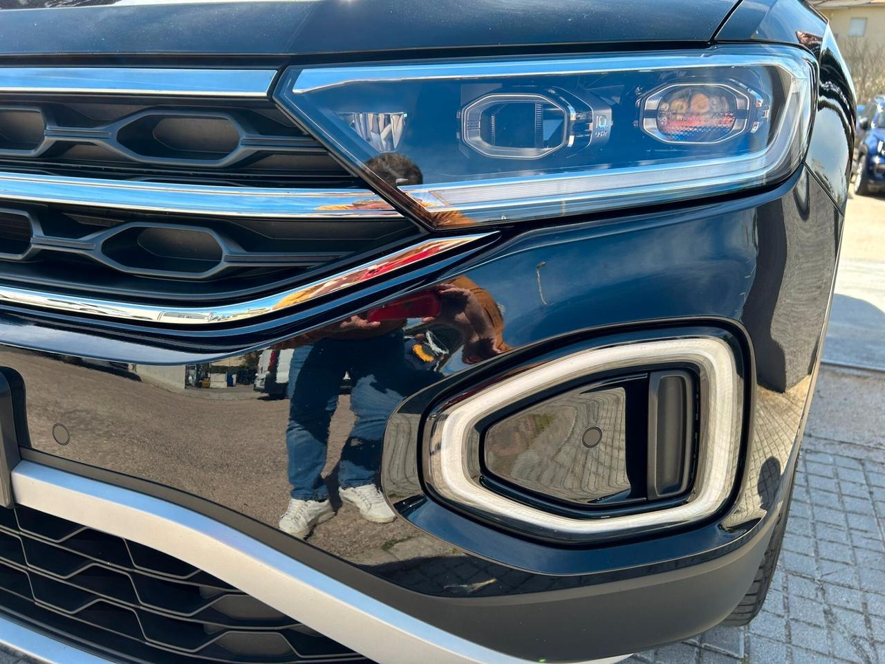 VOLKSWAGEN T ROC FULL OPTIONAL - RATA DA 299 EURO AL MESE