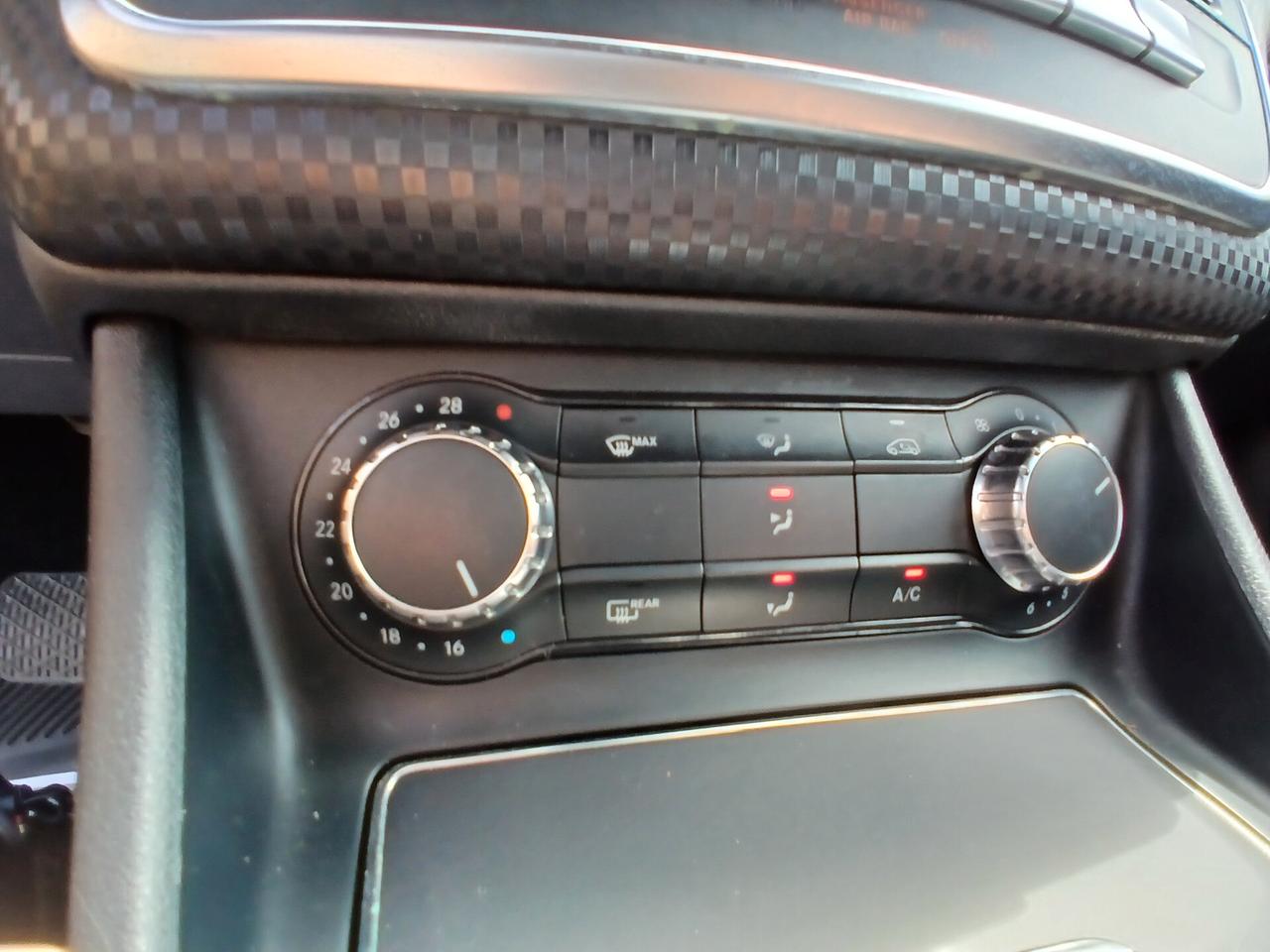 Mercedes-benz A 180 d Automatic Premium