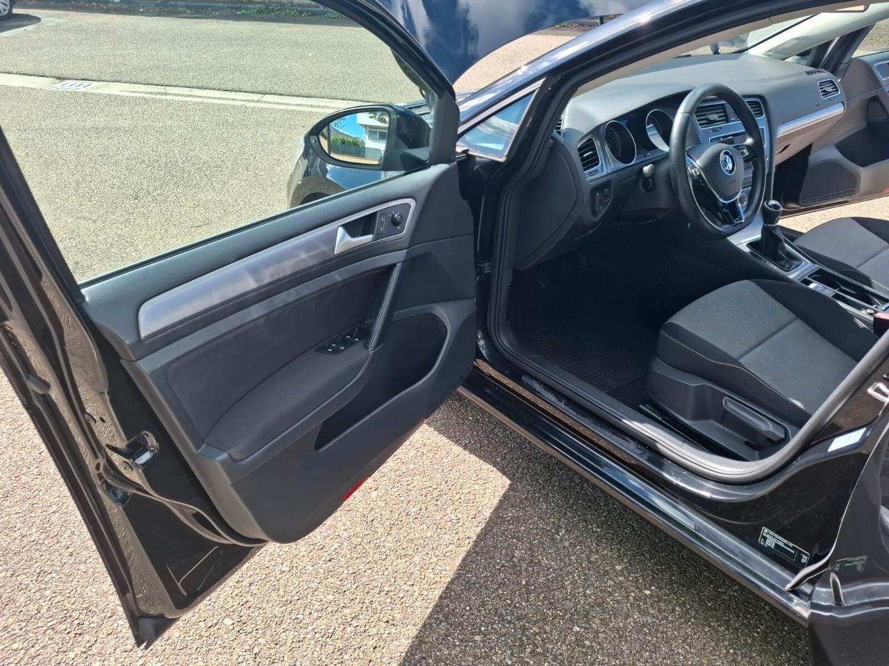 Volkswagen Golf 1.2 TSI 5 porte SOLO 134.000 KM