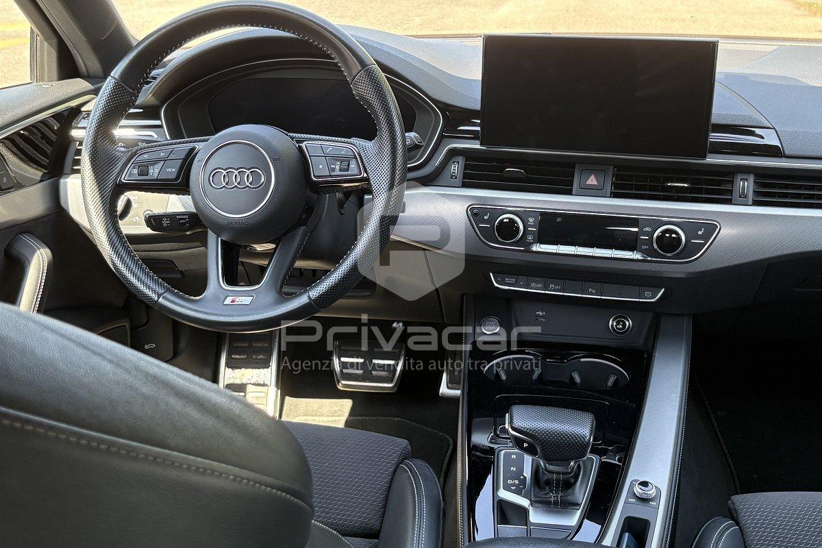 AUDI A4 40 TDI quattro S tronic S line edition