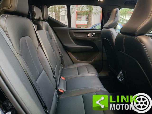 VOLVO XC40 D4 AWD Geartronic R-design