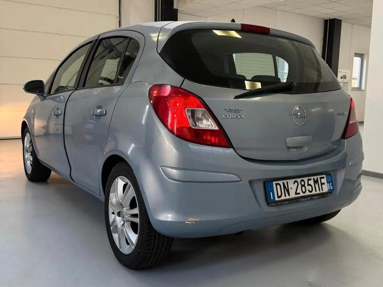Opel Corsa 1.3 CDTI 75CV ecoFLEX 5 porte Cosmo
